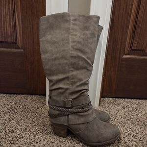 Maurices Gray Heeled Boots